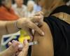 Flu vaccination is expanded to people over 6