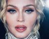 Madonna CHARGES US$100 per MINUTE her dancers are late